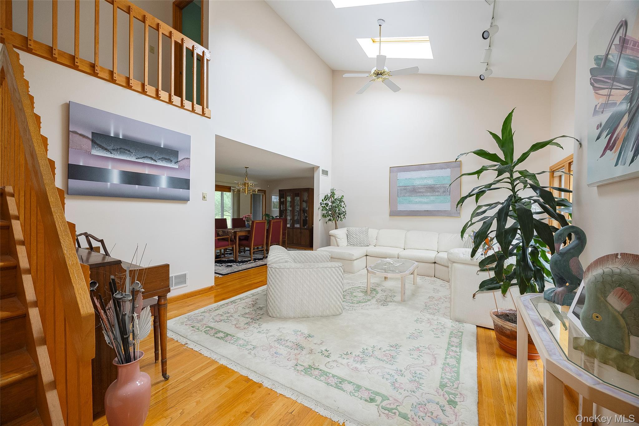 Single Family English Dutchess County, NY 12569, MLS-924564-8