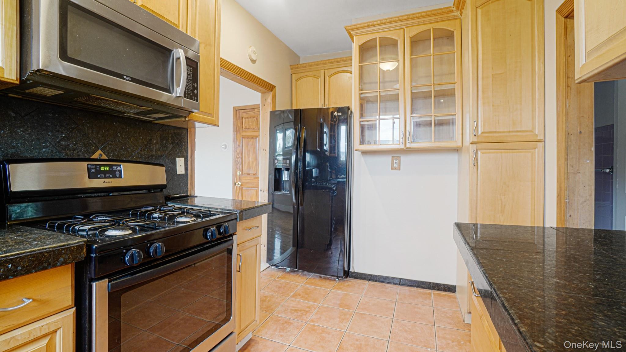 Single Family 202nd Queens, NY 11423, MLS-924571-16