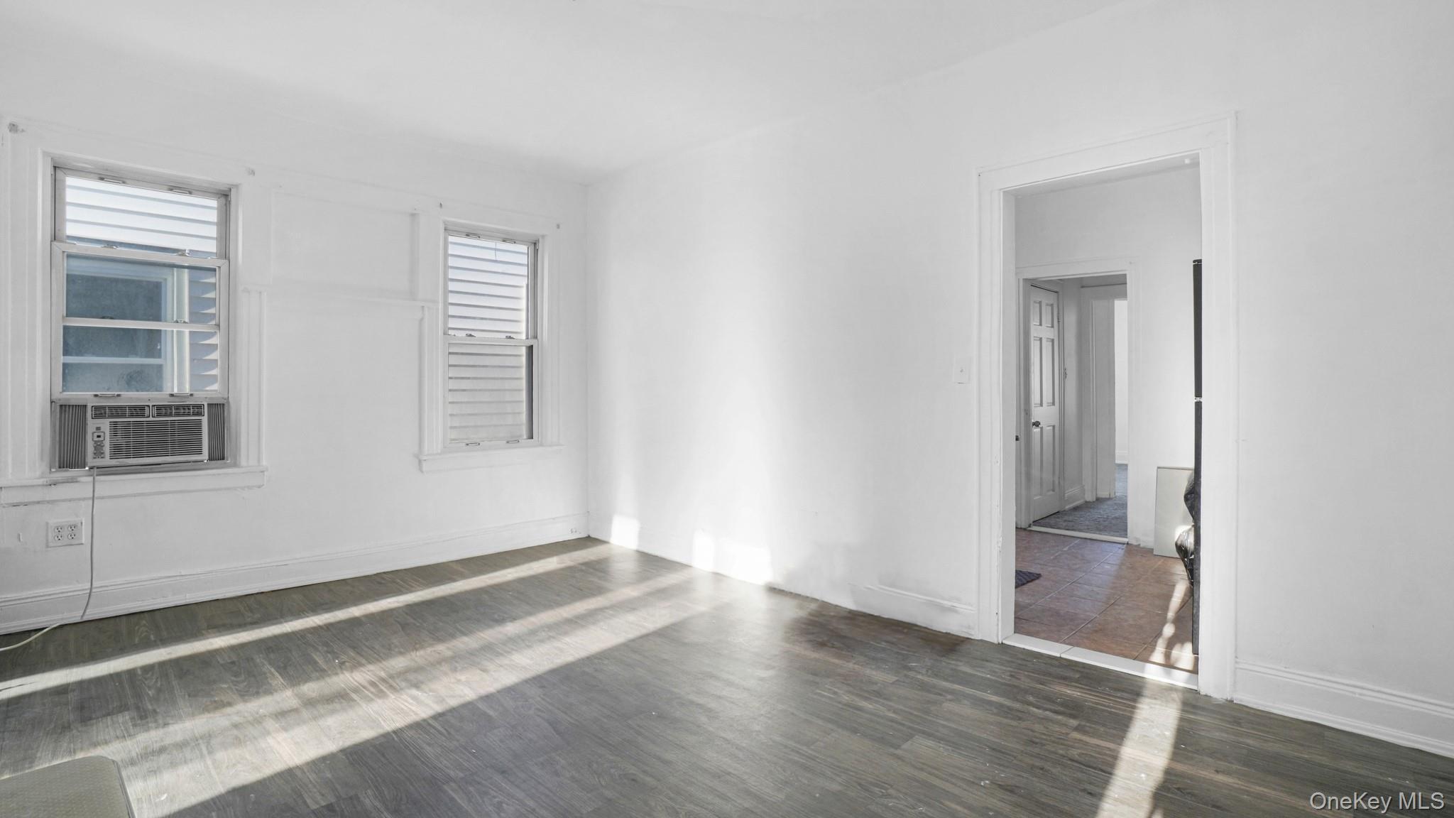 Single Family 202nd  Queens, NY 11423, MLS-924573-10