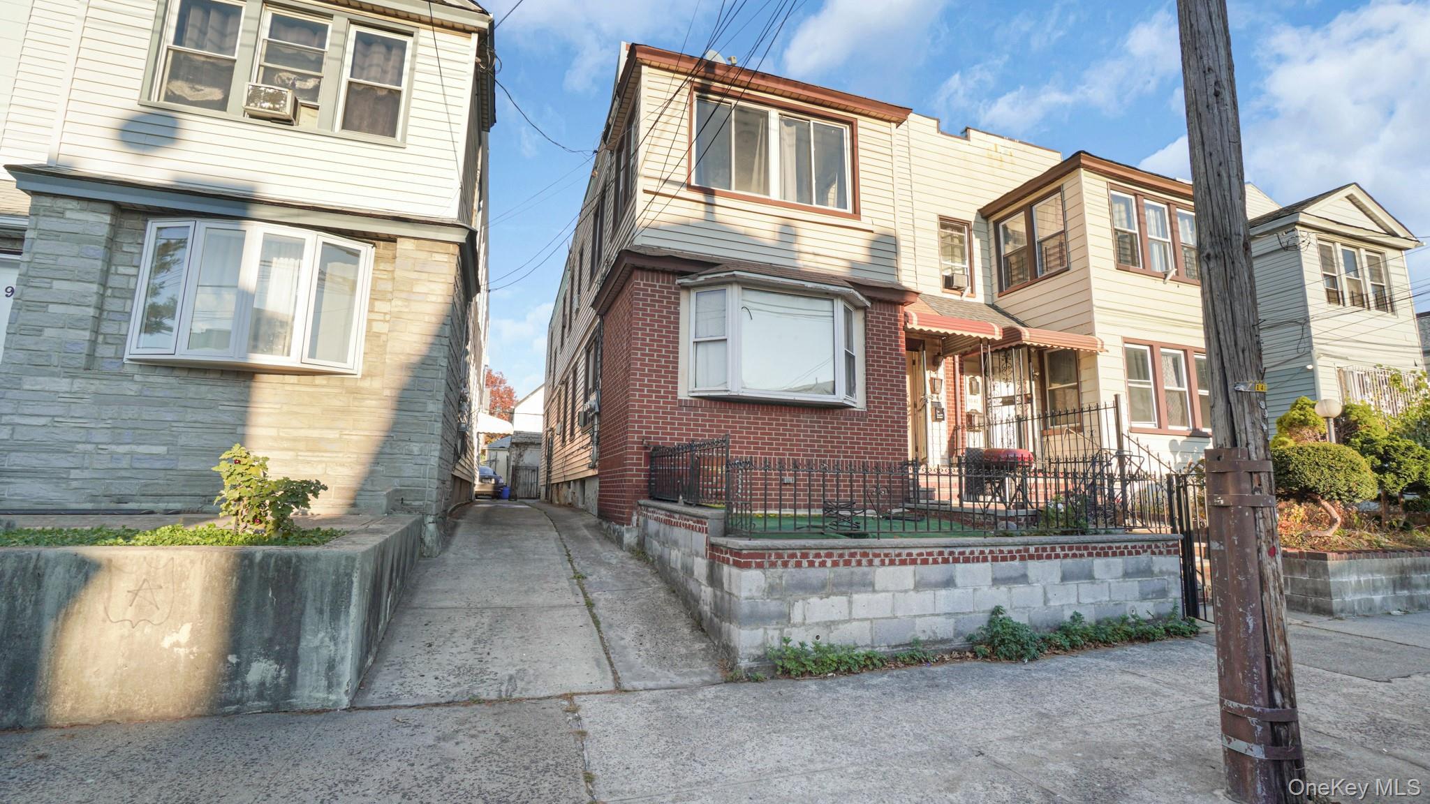 Single Family 202nd  Queens, NY 11423, MLS-924573-2