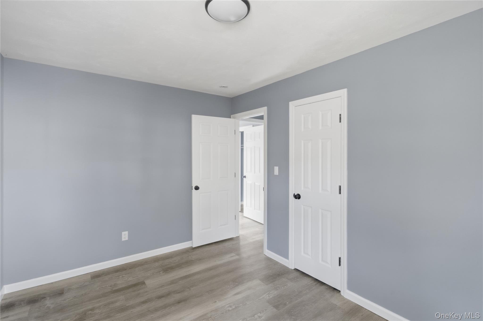 Single Family Main  Suffolk County, NY 11950, MLS-924578-11