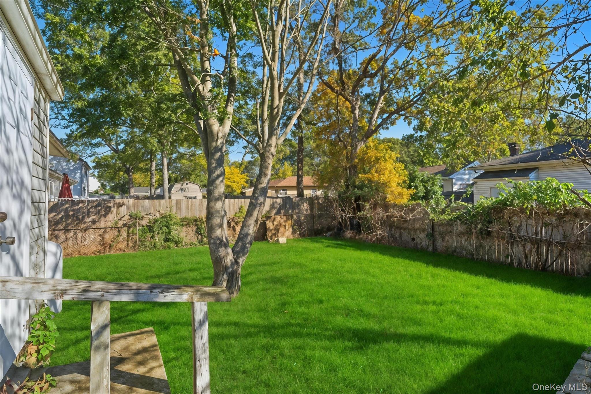 Single Family Main  Suffolk County, NY 11950, MLS-924578-15