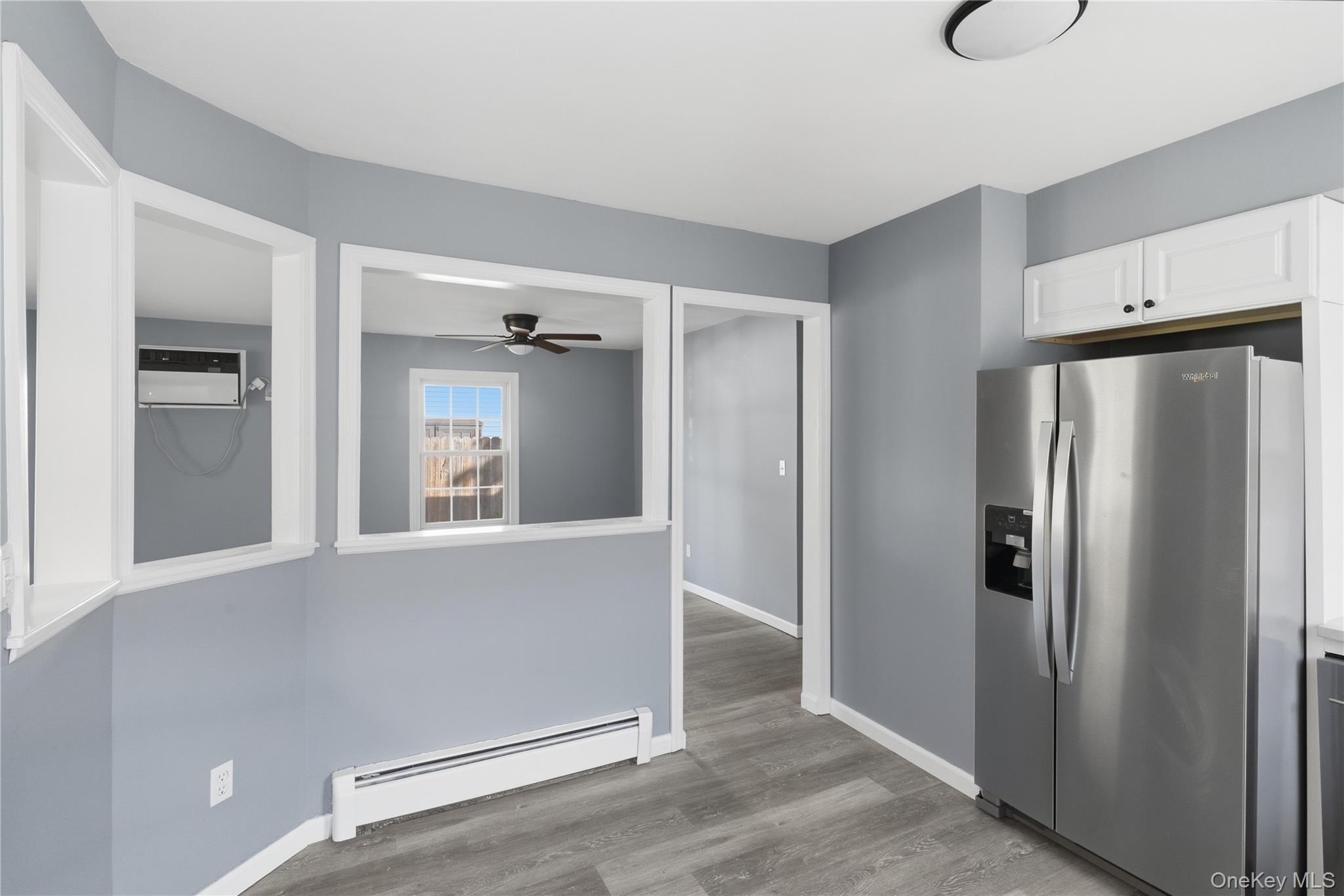 Single Family Main  Suffolk County, NY 11950, MLS-924578-6