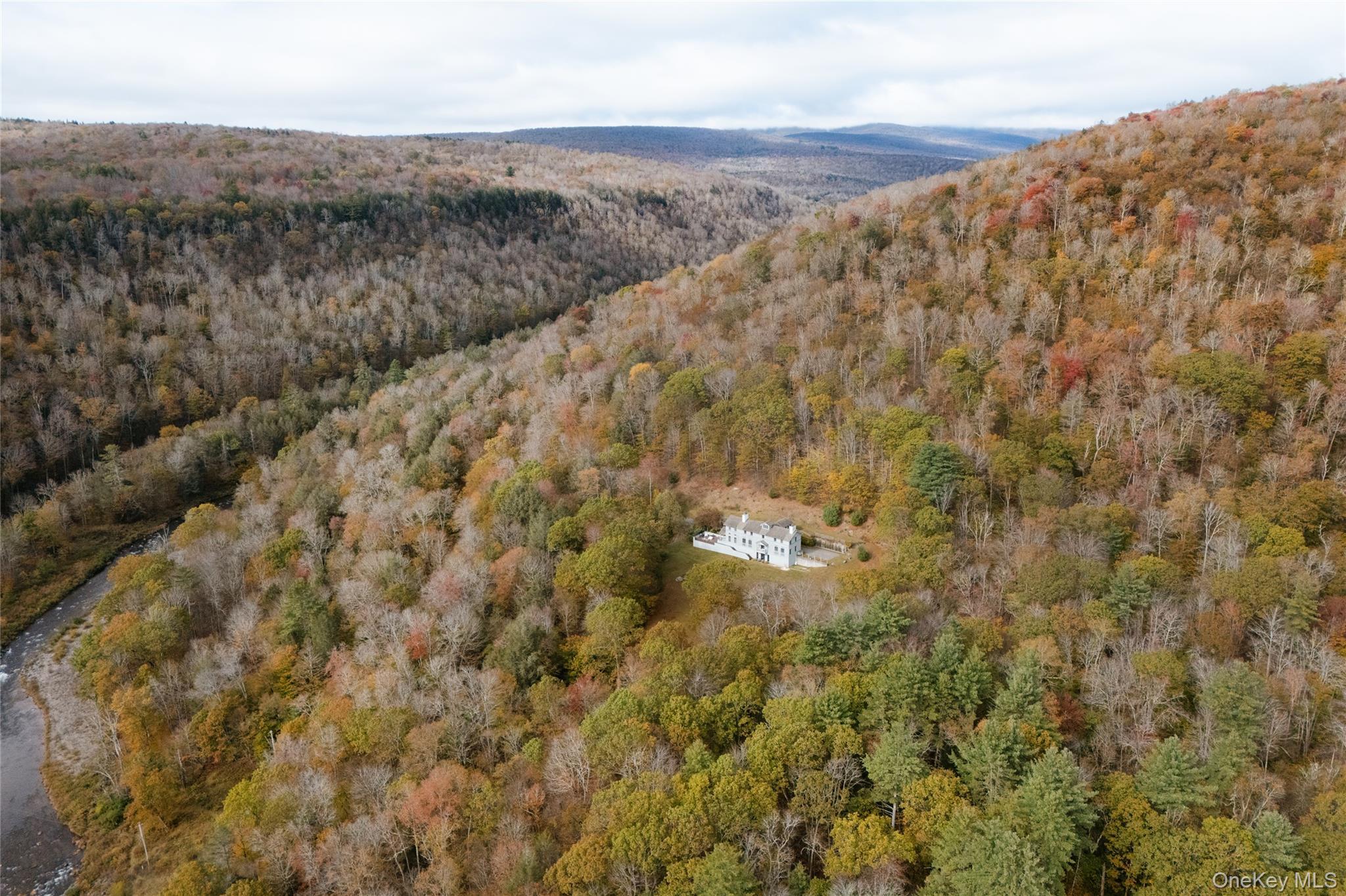 Single Family Frost Valley Sullivan County, NY 12725, MLS-924592-33