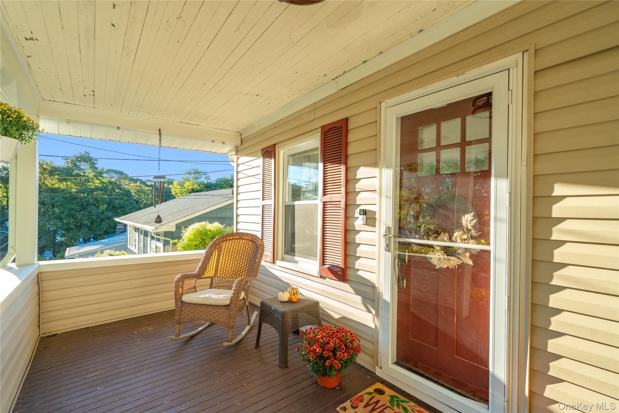 Single Family Dune Suffolk County, NY 11768, MLS-924594-4