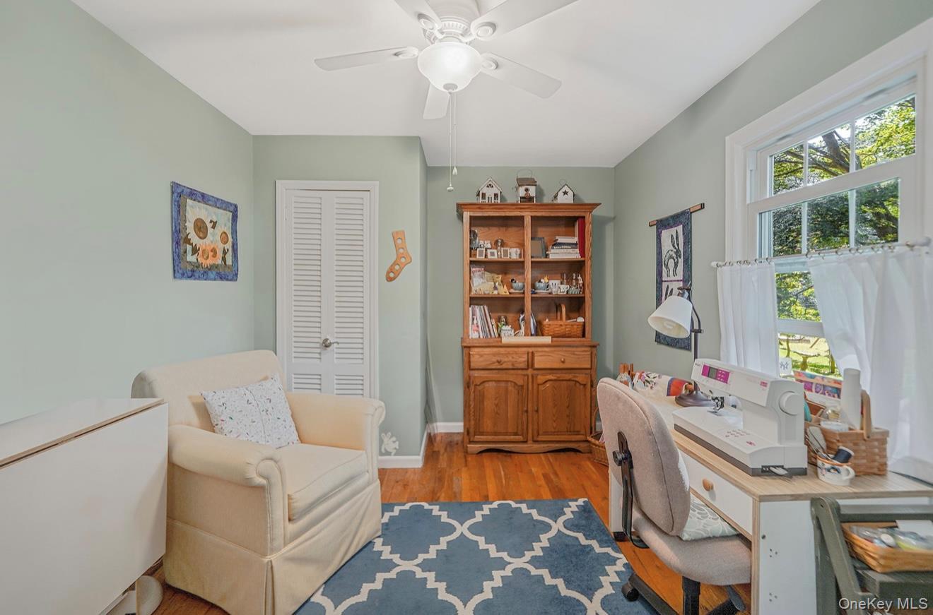 Single Family Head Of The Neck  Suffolk County, NY 11713, MLS-924598-19