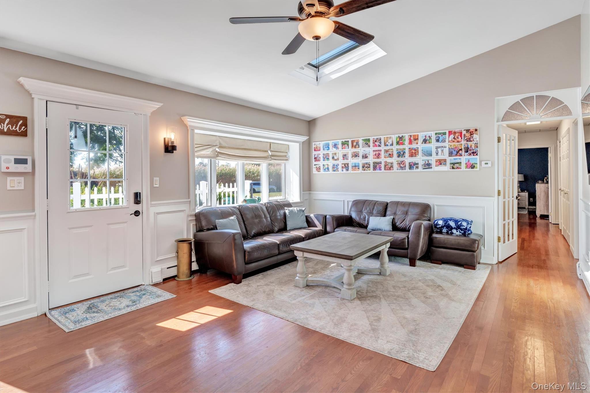 Single Family Middlesex Suffolk County, NY 11769, MLS-924599-5