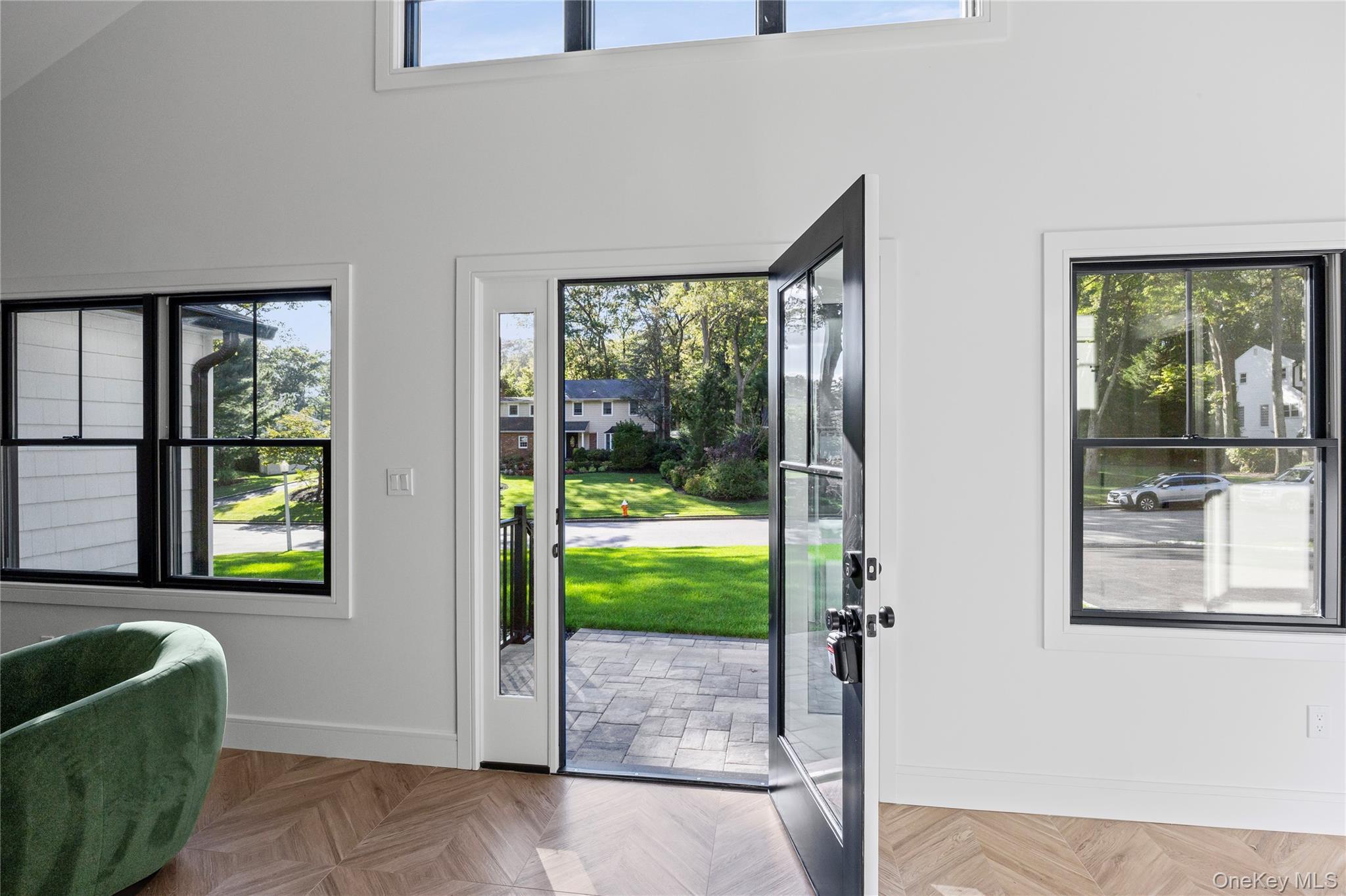 Single Family Seward Suffolk County, NY 11746, MLS-924617-12