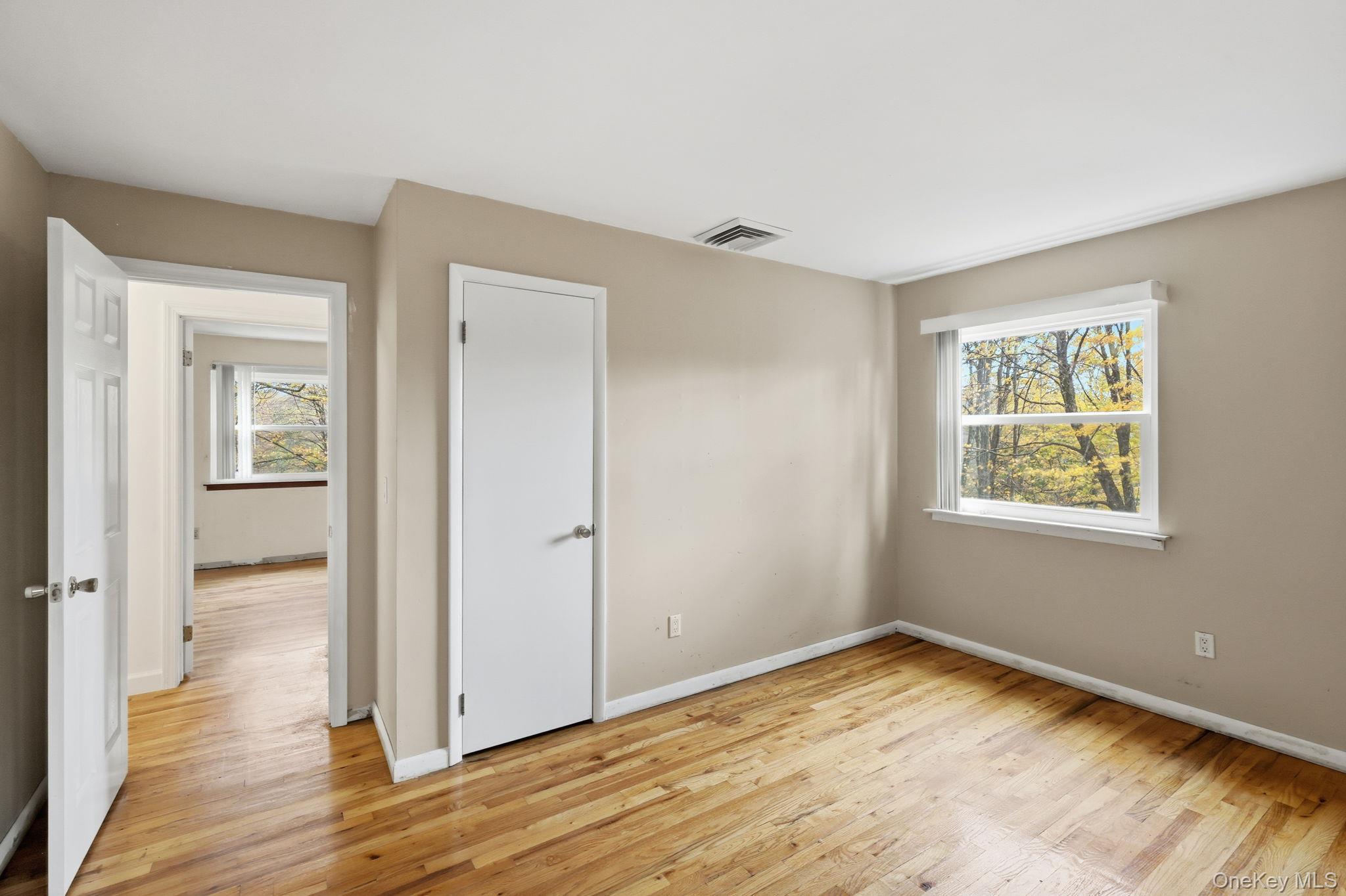 Single Family South  Dutchess County, NY 12531, MLS-924627-14