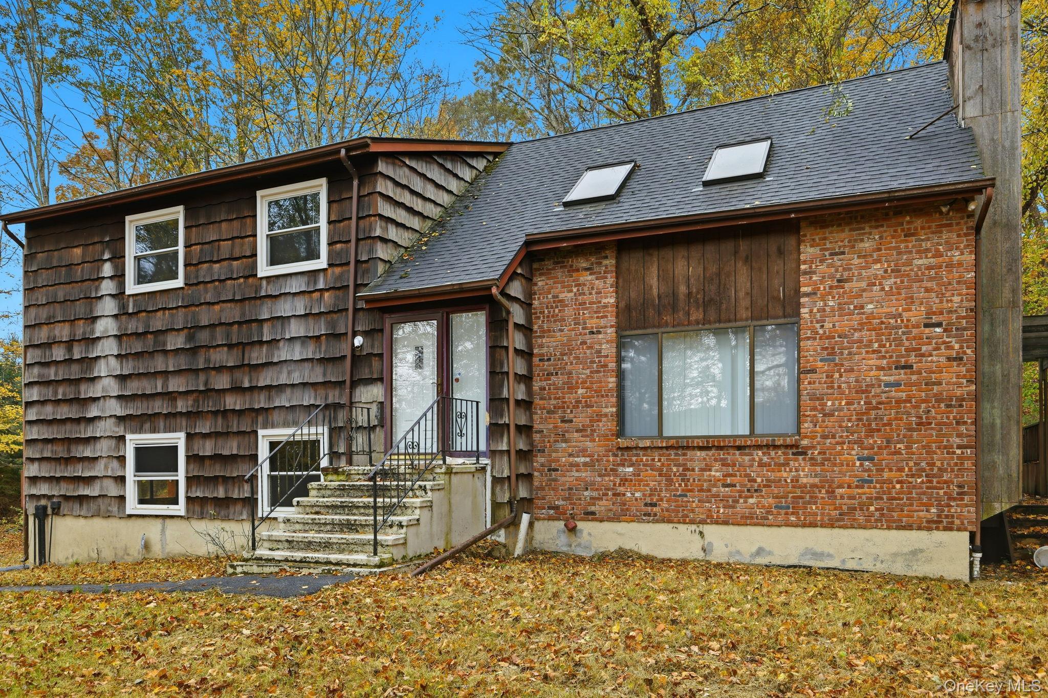 Single Family South  Dutchess County, NY 12531, MLS-924627-2