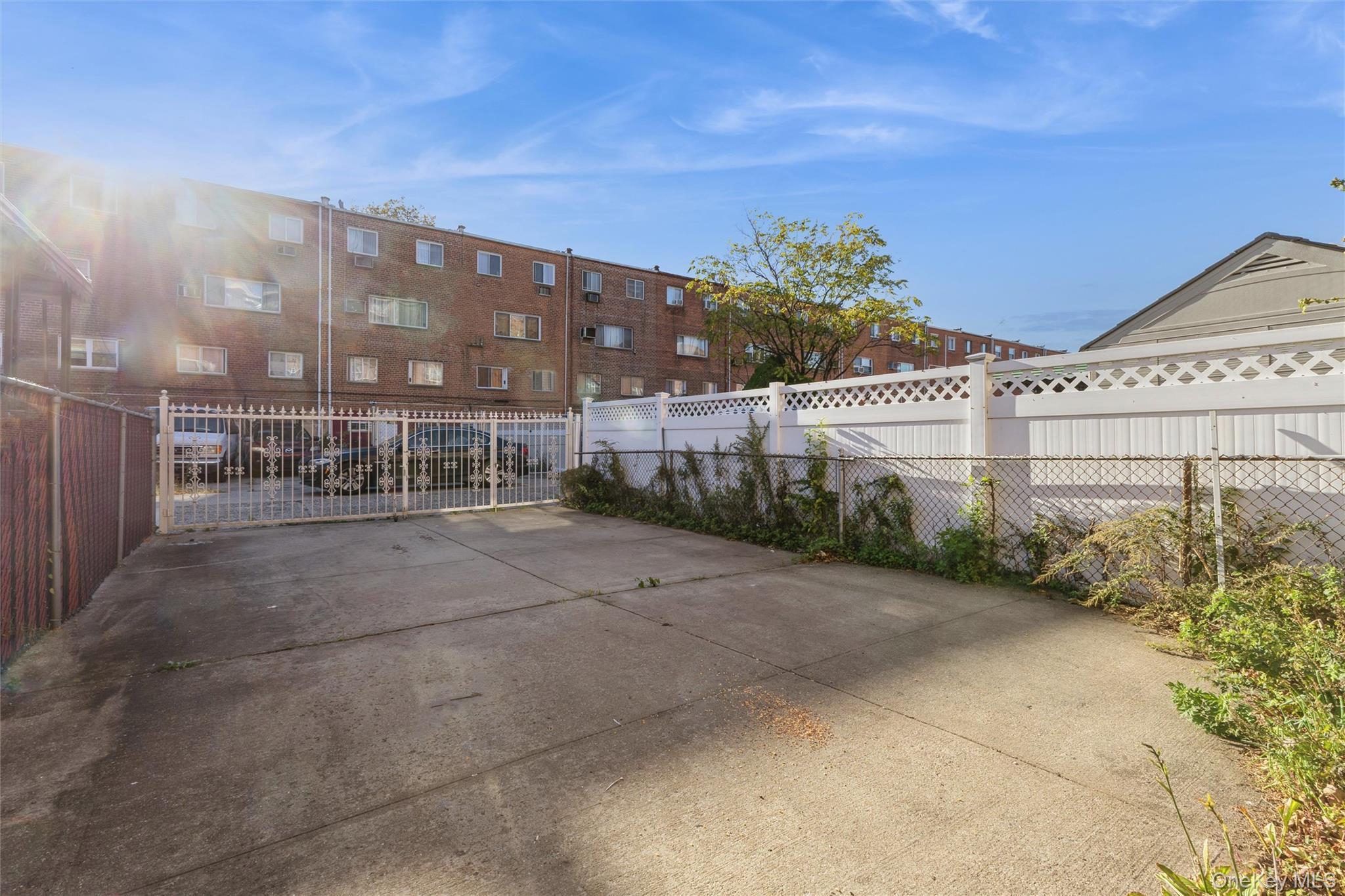 Single Family Jerome  Brooklyn, NY 11207, MLS-924661-22