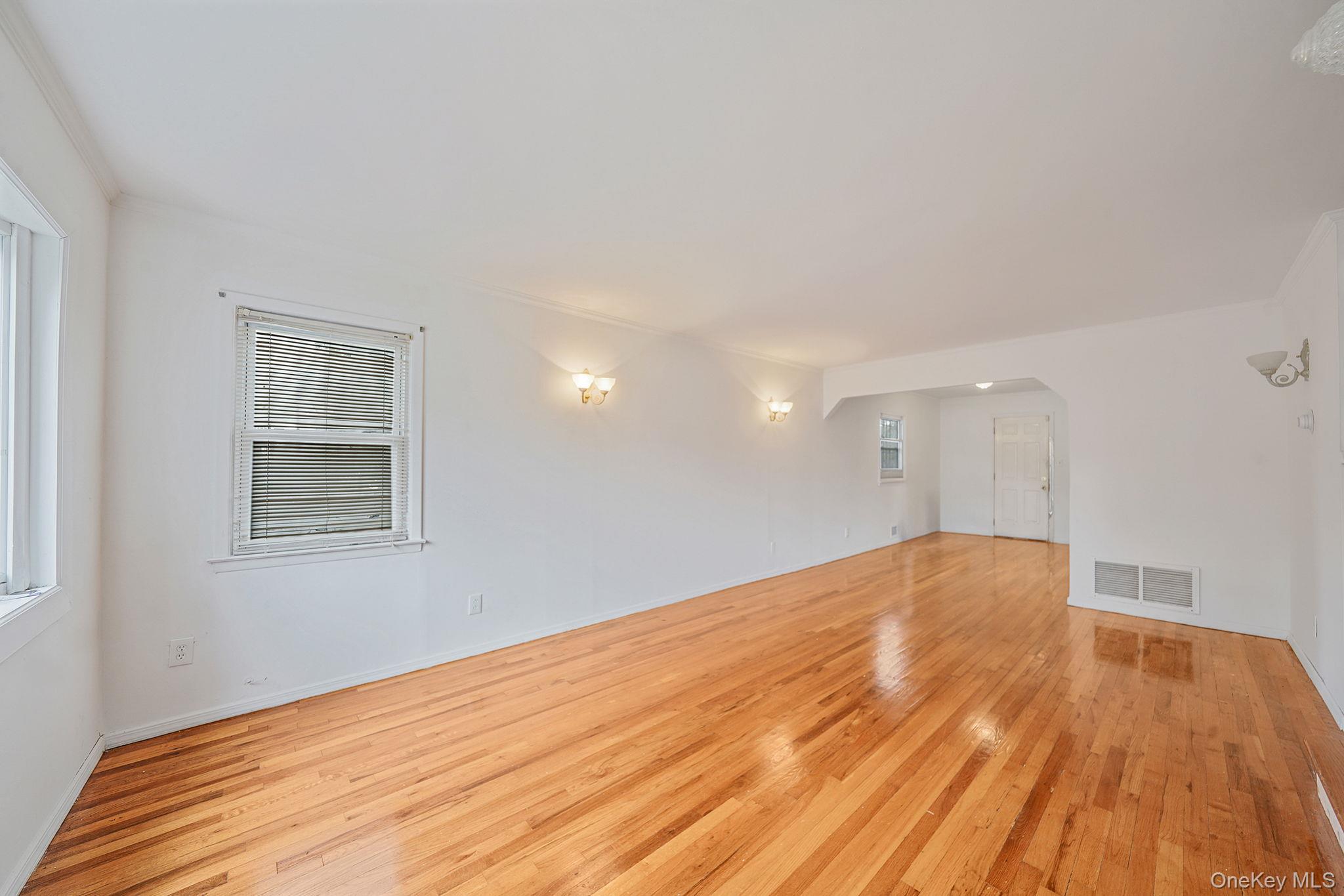 Single Family 149th  Queens, NY 11422, MLS-924671-7