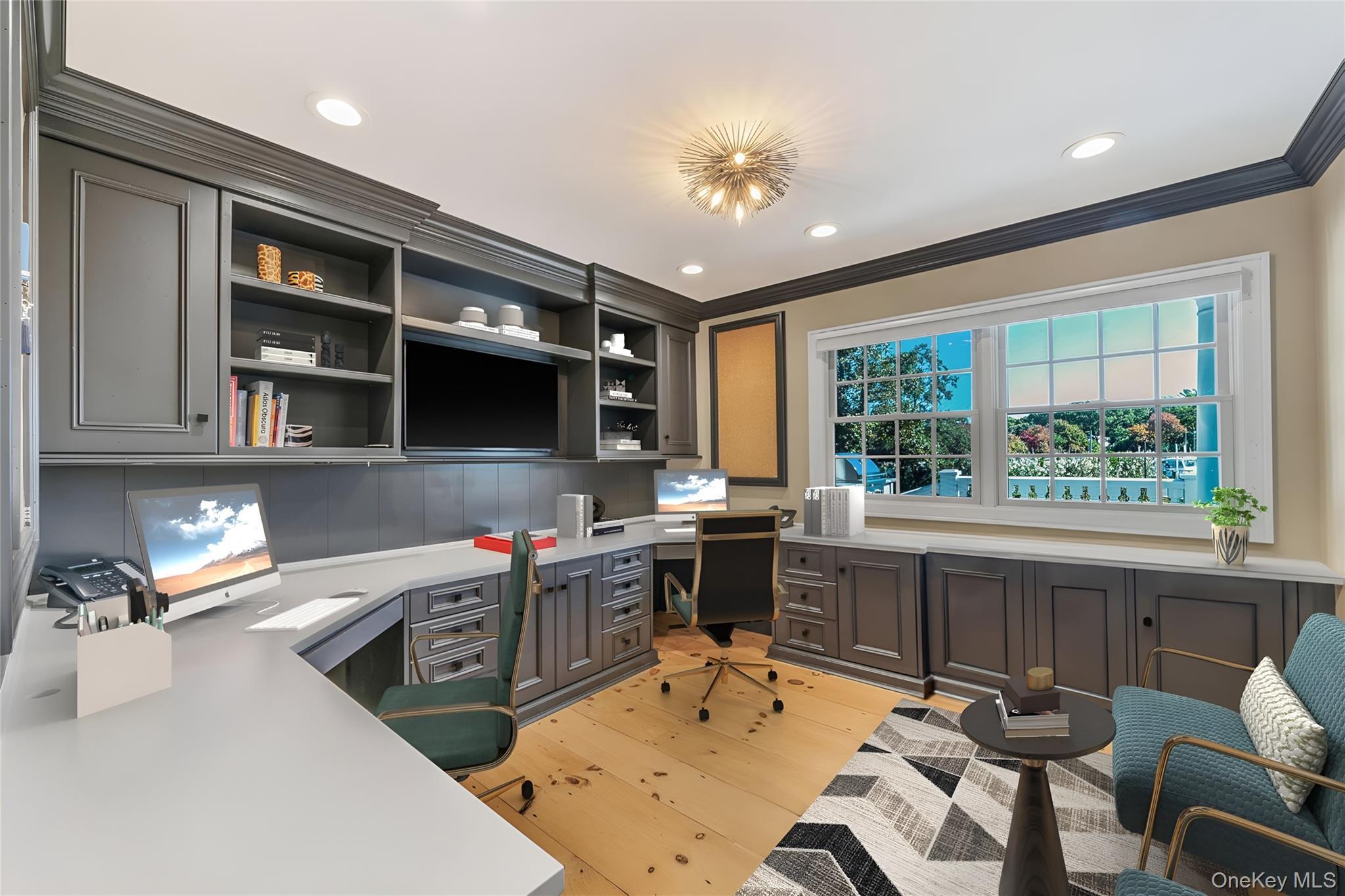 Single Family Maple Suffolk County, NY 11751, MLS-924680-10