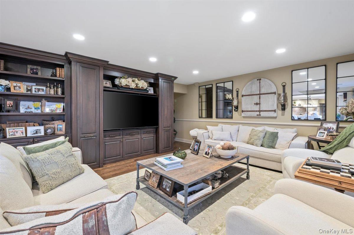 Single Family Brockmeyer Nassau County, NY 11758, MLS-924698-20