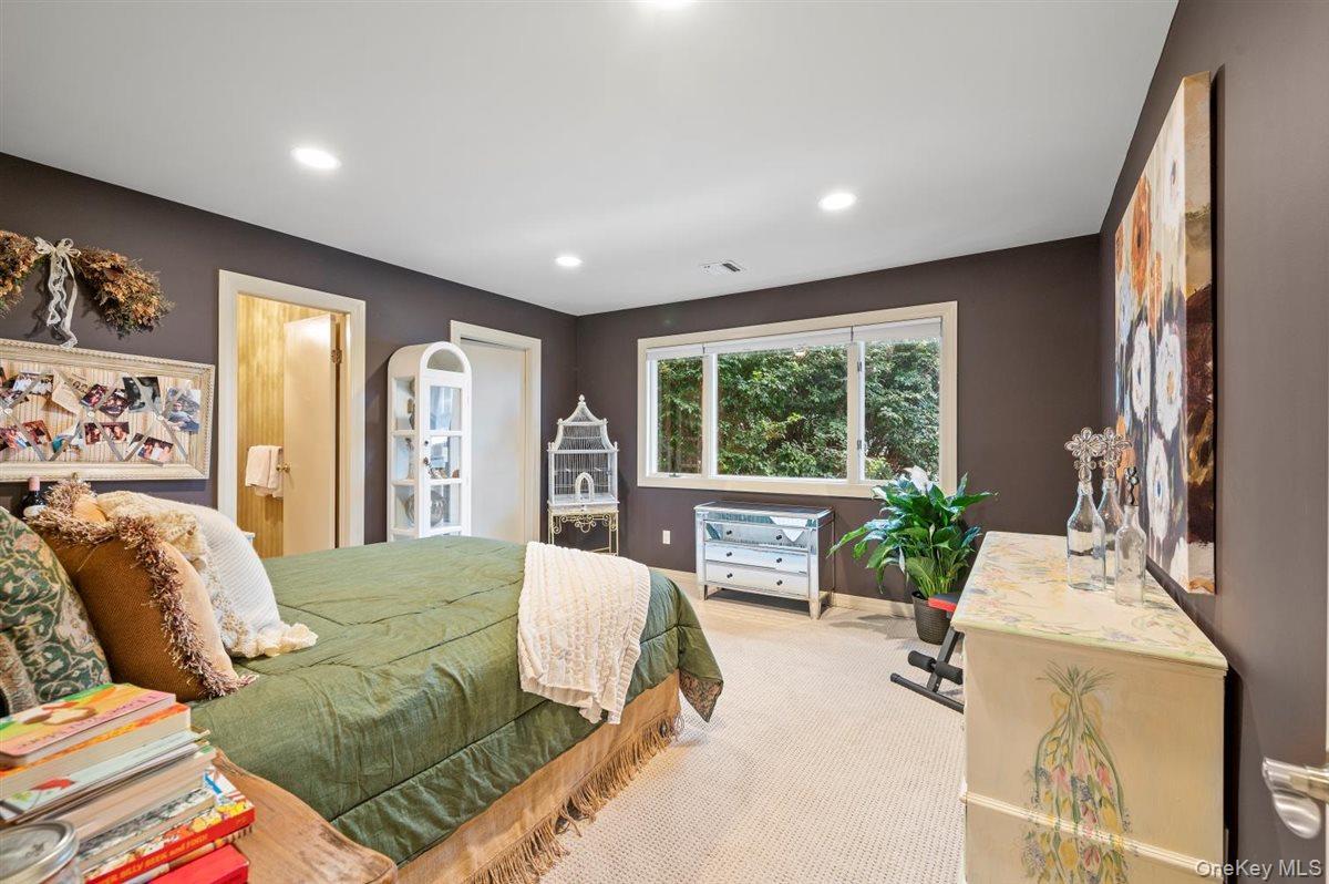 Single Family Brockmeyer Nassau County, NY 11758, MLS-924698-28