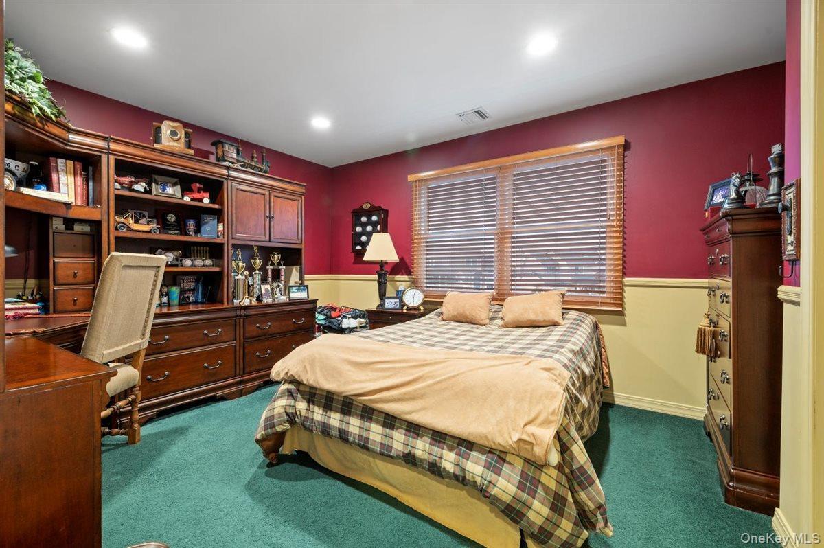 Single Family Brockmeyer Nassau County, NY 11758, MLS-924698-32