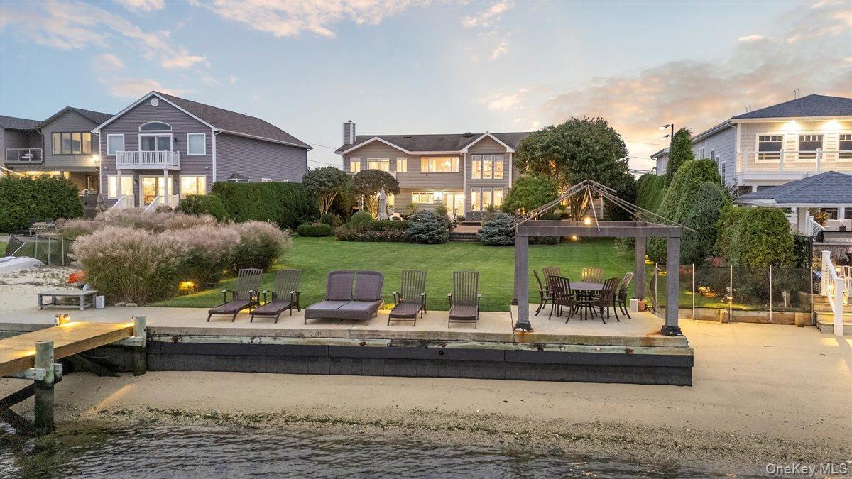 Single Family Brockmeyer Nassau County, NY 11758, MLS-924698-5