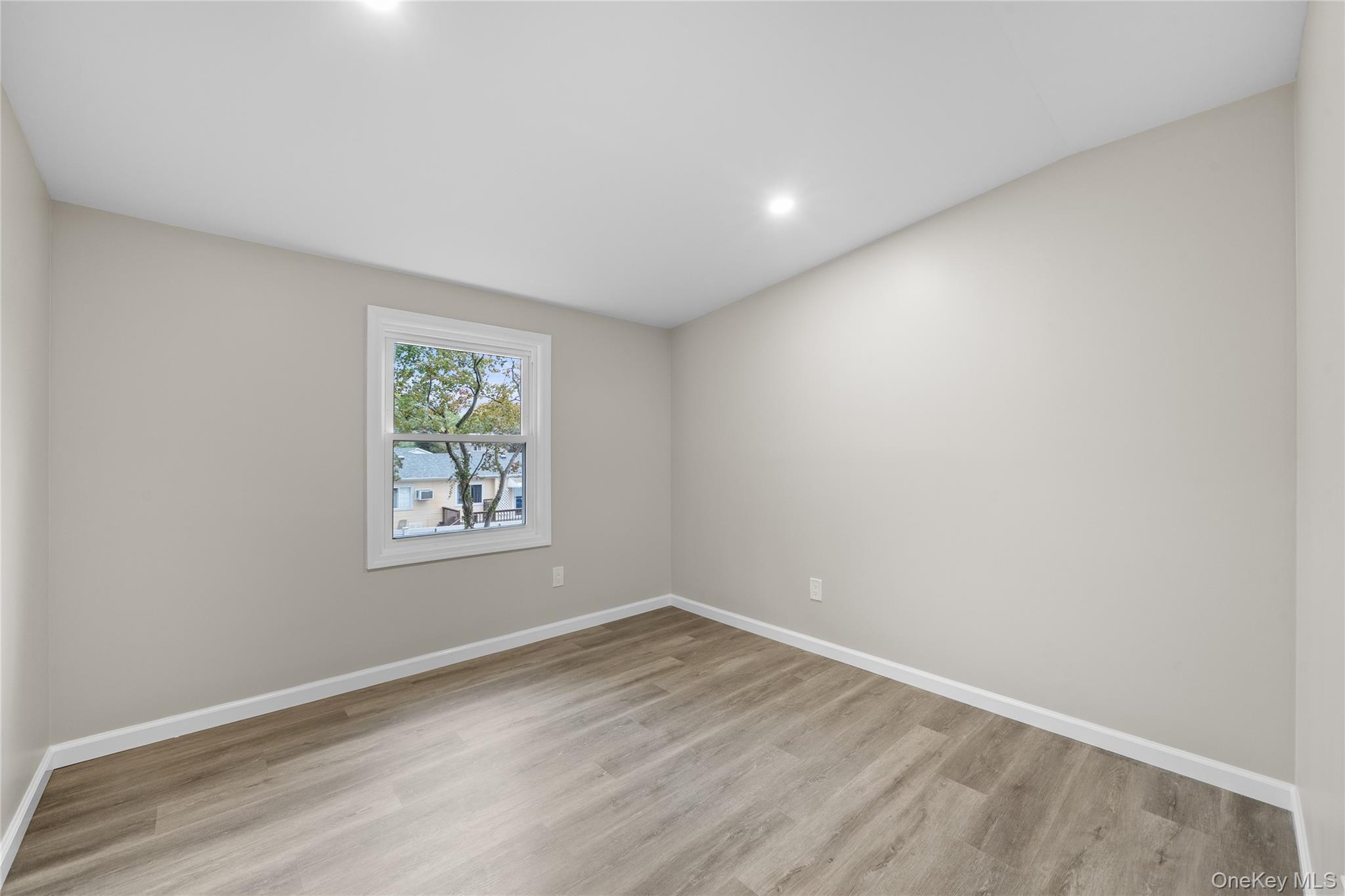 Single Family Phelps  Suffolk County, NY 11703, MLS-924704-15