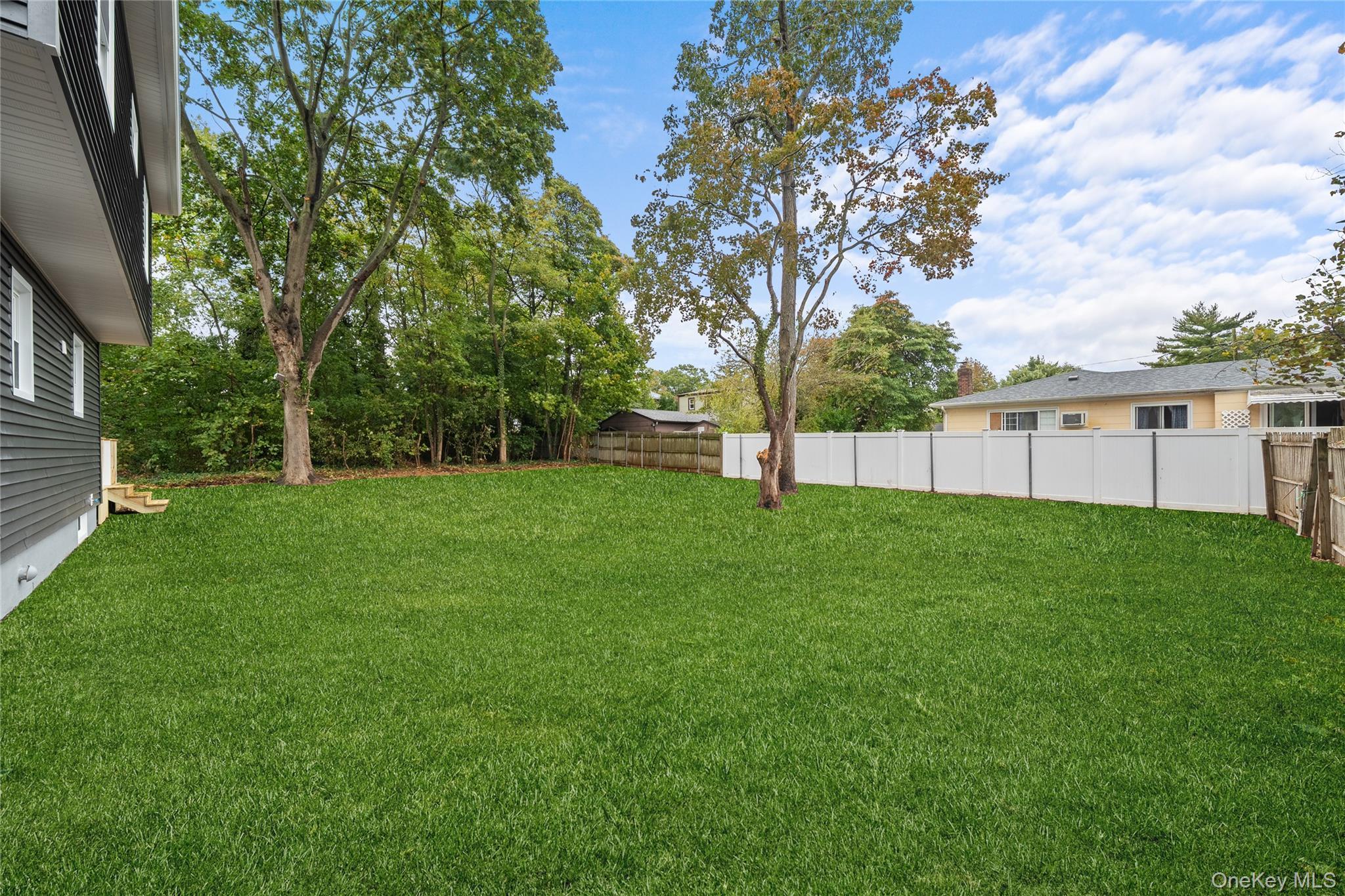 Single Family Phelps  Suffolk County, NY 11703, MLS-924704-23