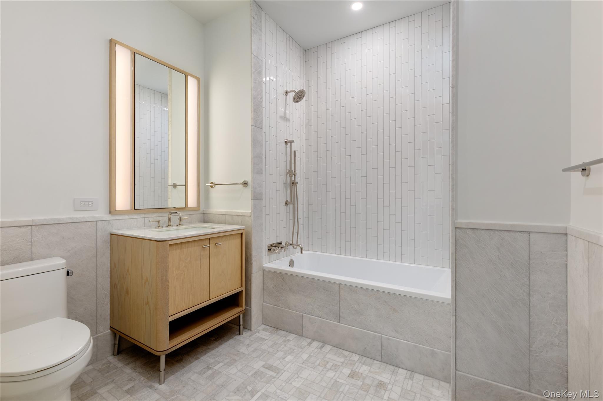 Condo Lighthouse  Westchester County, NY 10591, MLS-924705-10