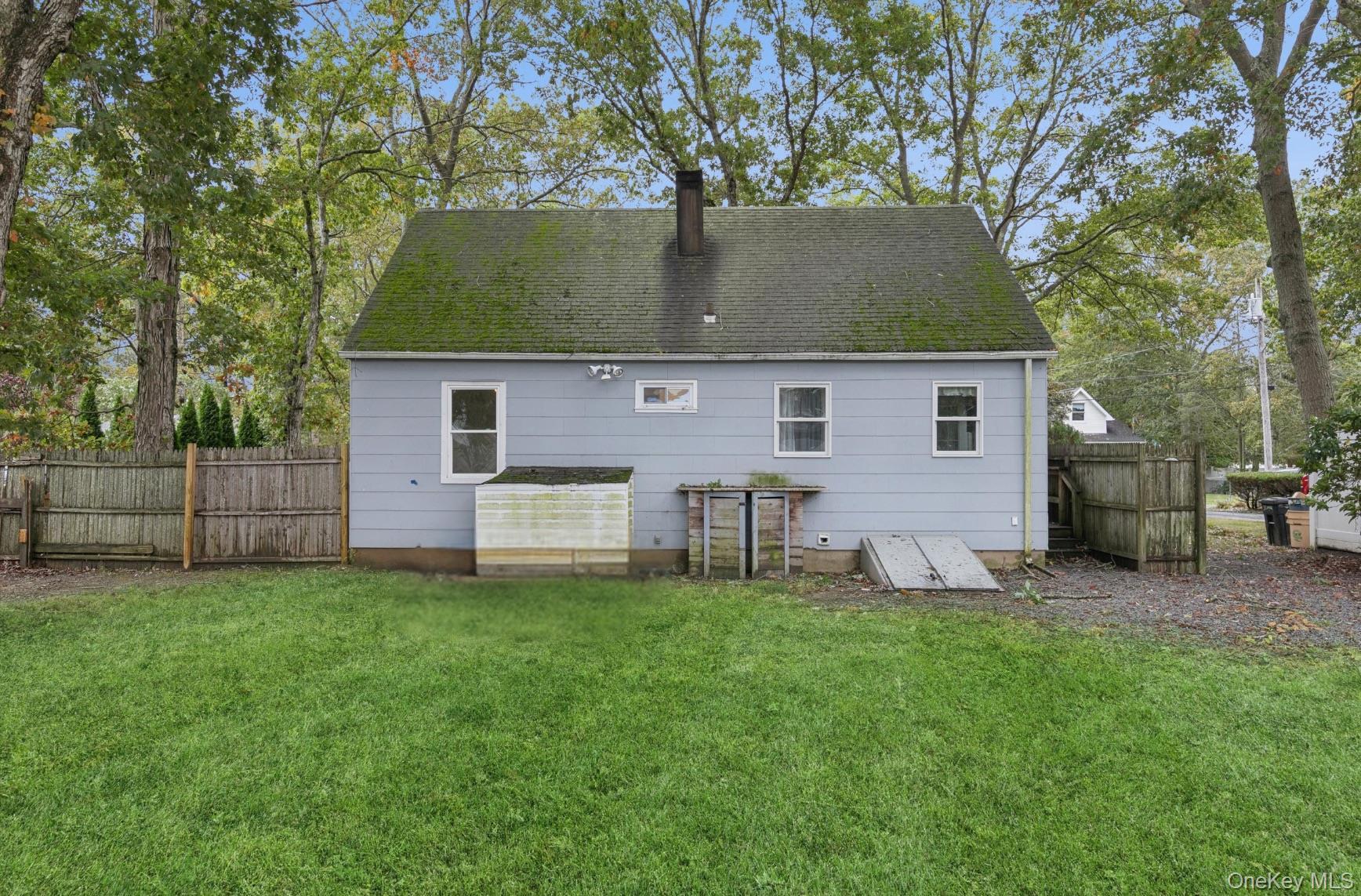 Single Family Poncho  Suffolk County, NY 11950, MLS-924706-20
