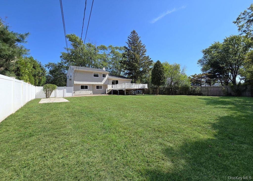 Single Family Skylark  Suffolk County, NY 11742, MLS-924747-17