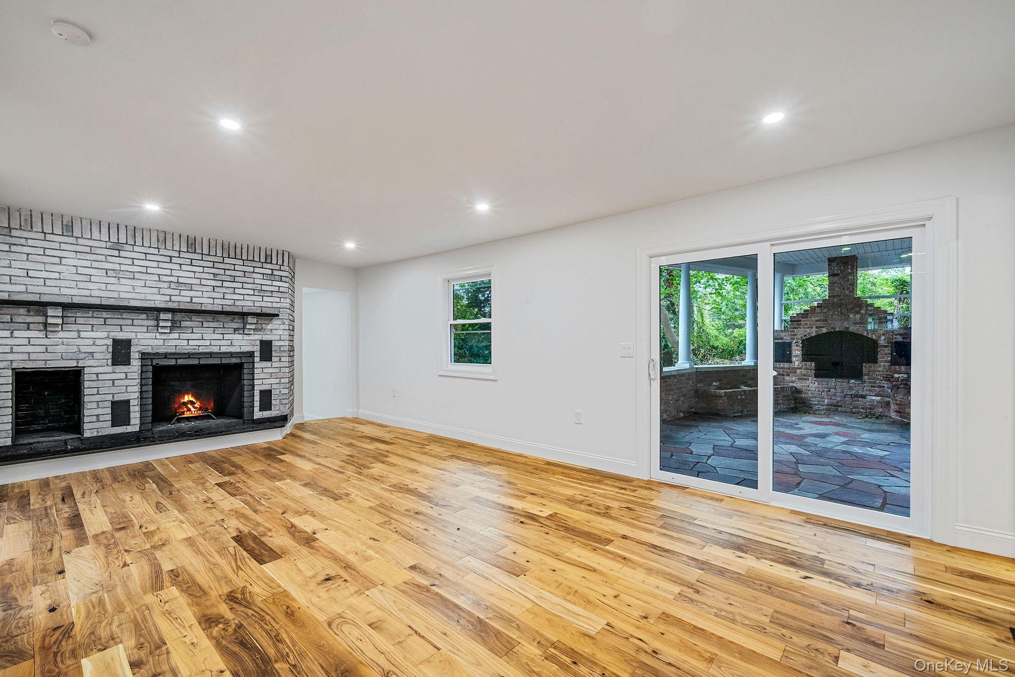 Single Family Connetquot  Suffolk County, NY 11769, MLS-924751-3