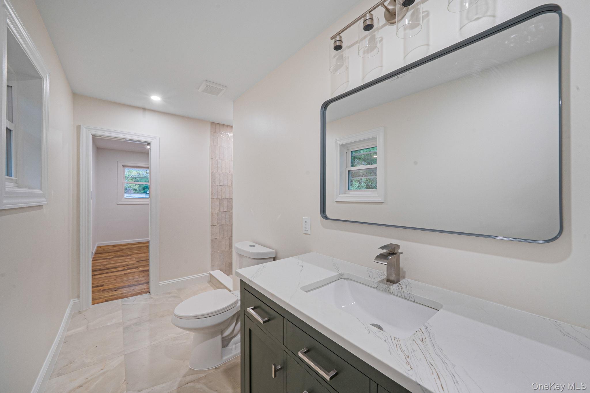 Single Family Connetquot  Suffolk County, NY 11769, MLS-924751-37