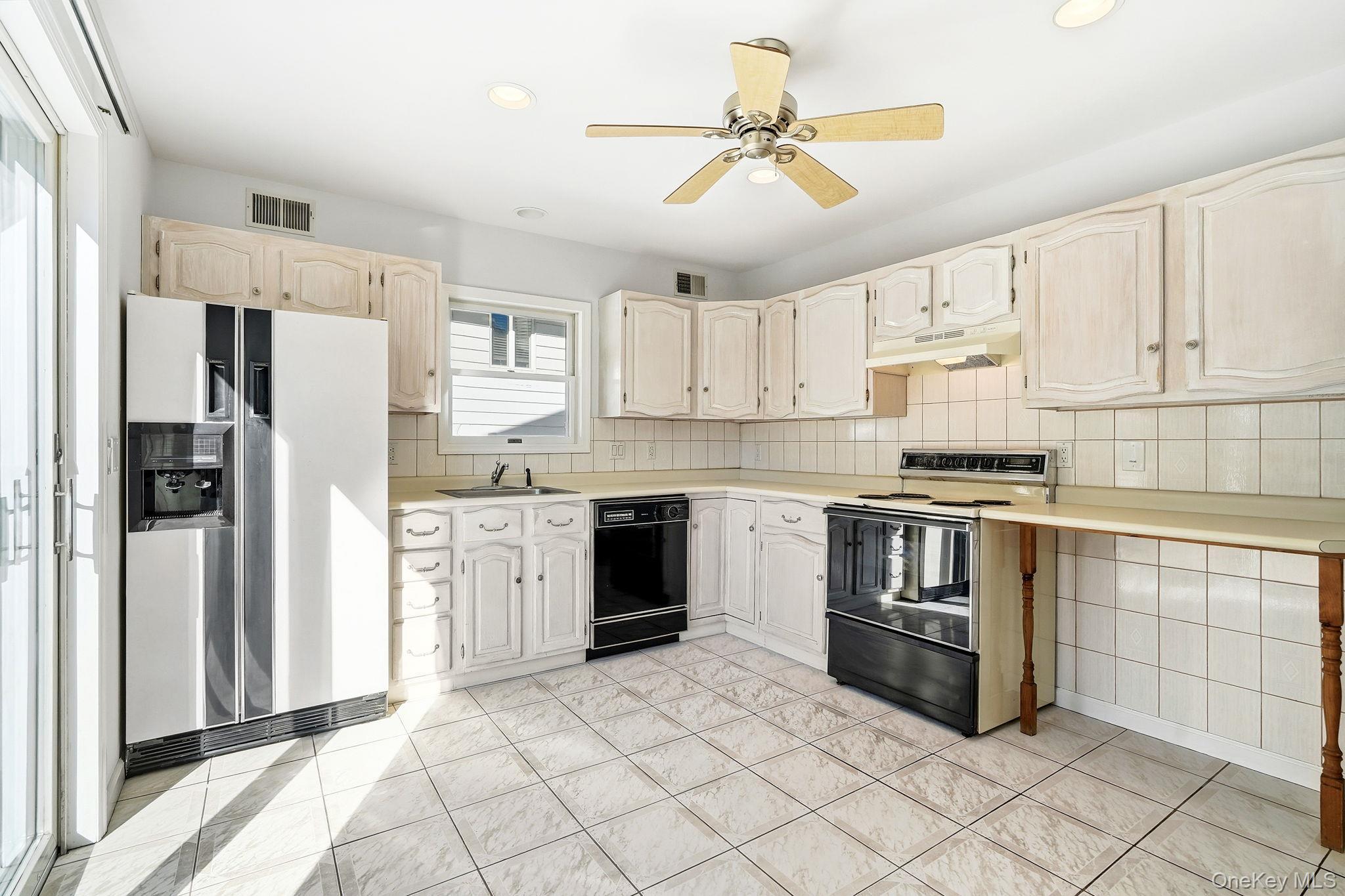 Single Family Church  Westchester County, NY 10603, MLS-924753-14