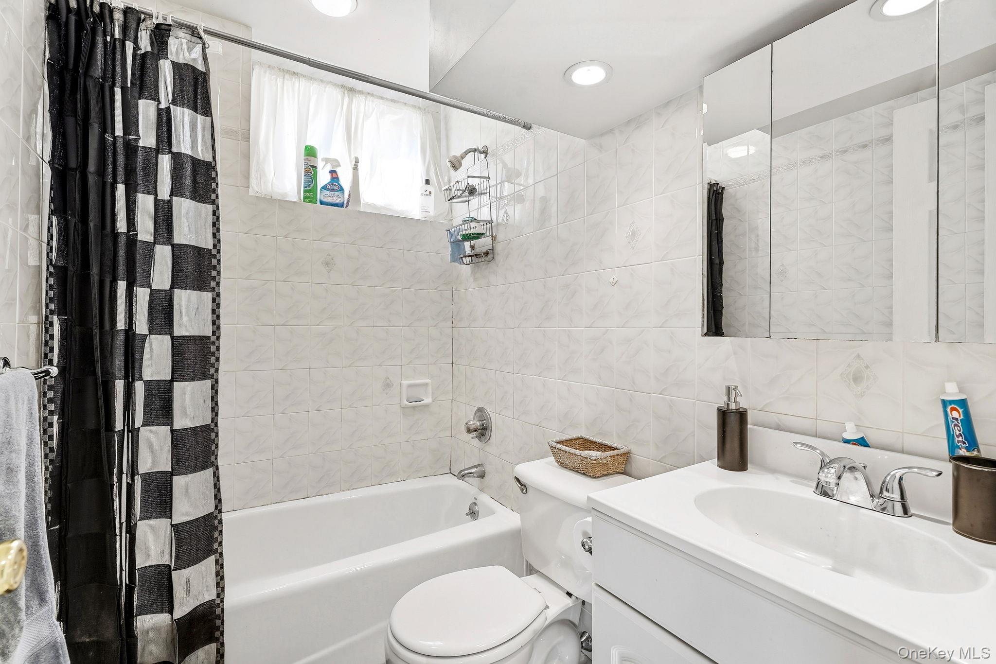 Single Family Church  Westchester County, NY 10603, MLS-924753-35