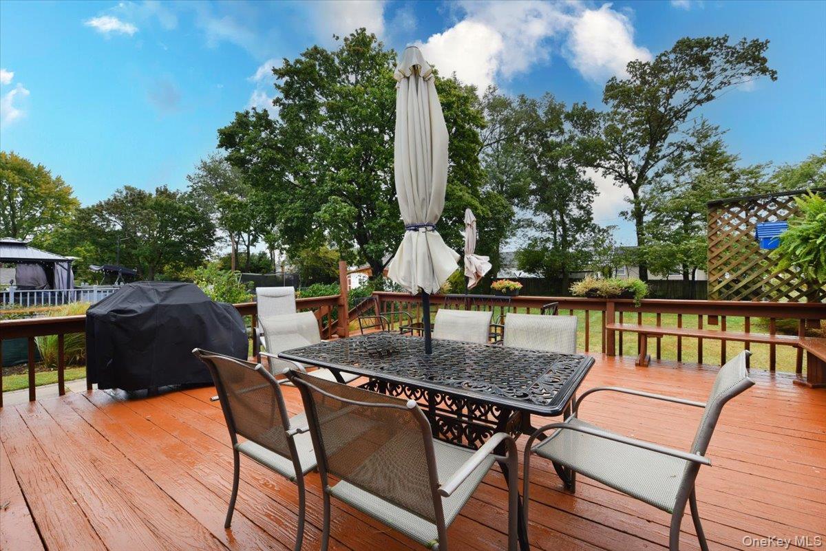 Single Family Ford  Nassau County, NY 11758, MLS-924762-10