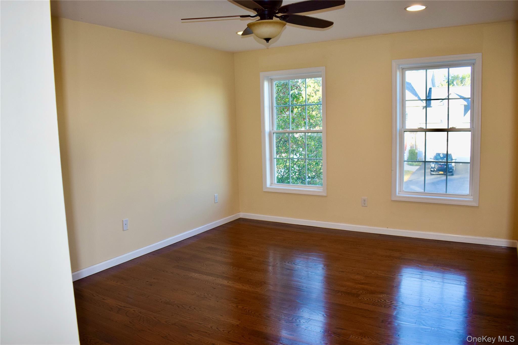 Single Family Alia Dutchess County, NY 12603, MLS-924773-14