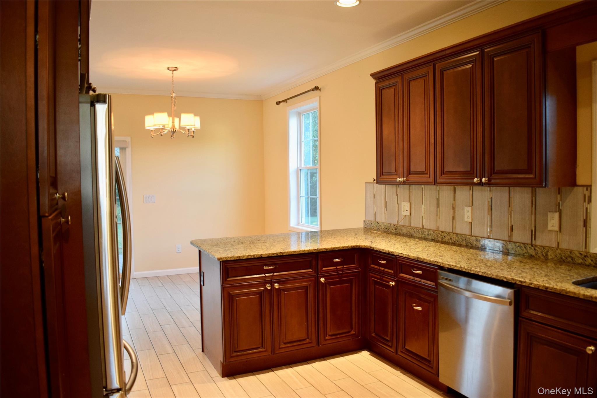 Single Family Alia Dutchess County, NY 12603, MLS-924773-3