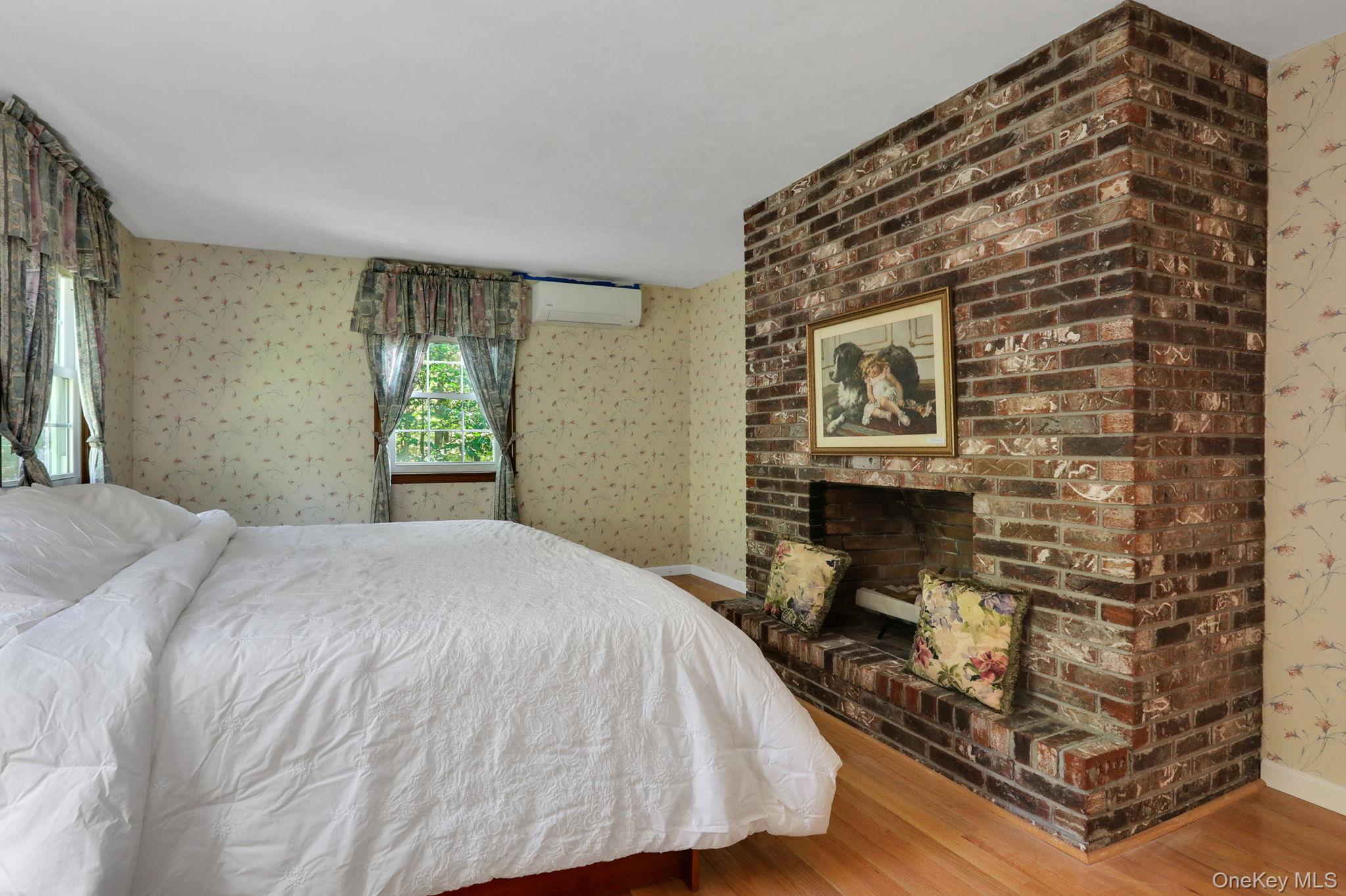 Single Family Old Post Ulster County, NY 12561, MLS-924777-20