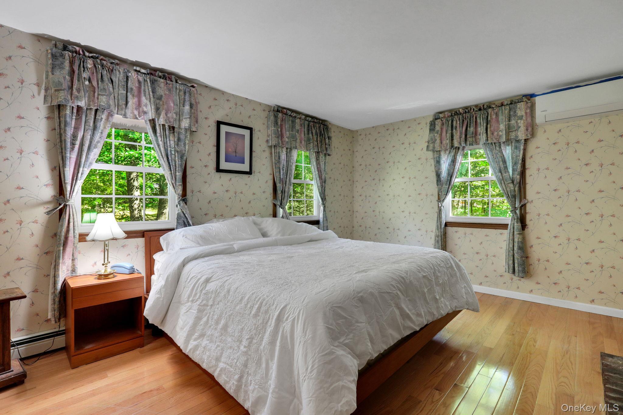 Single Family Old Post Ulster County, NY 12561, MLS-924777-21