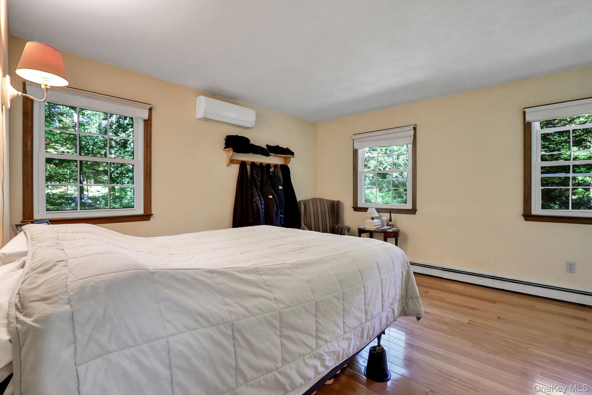 Single Family Old Post Ulster County, NY 12561, MLS-924777-24