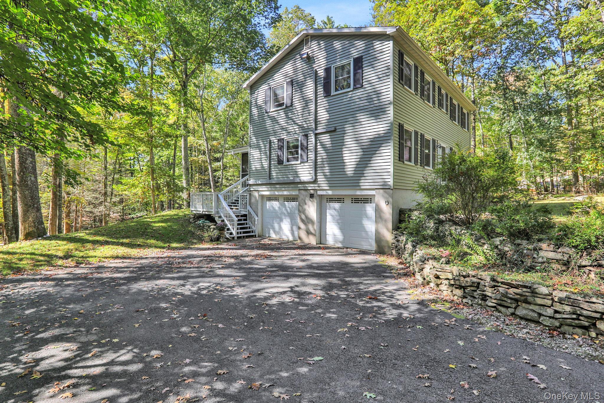 Single Family Old Post Ulster County, NY 12561, MLS-924777-31