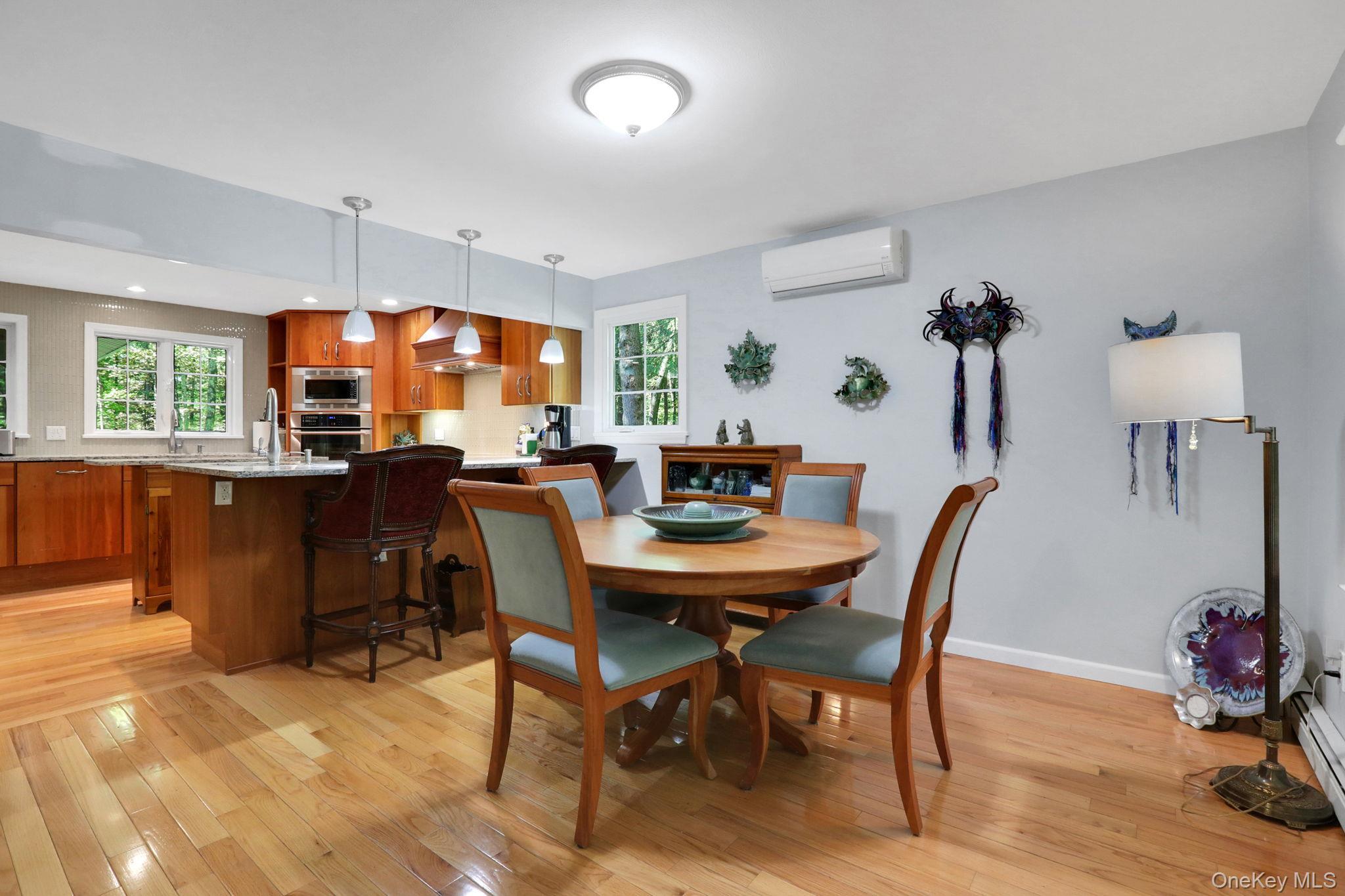 Single Family Old Post Ulster County, NY 12561, MLS-924777-9