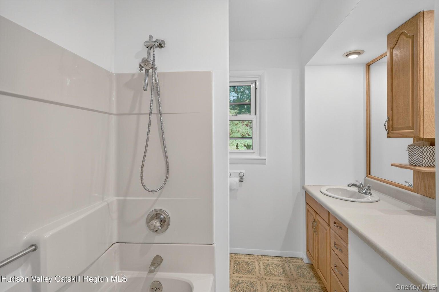 Single Family Ohioville  Ulster County, NY 12561, MLS-924780-18