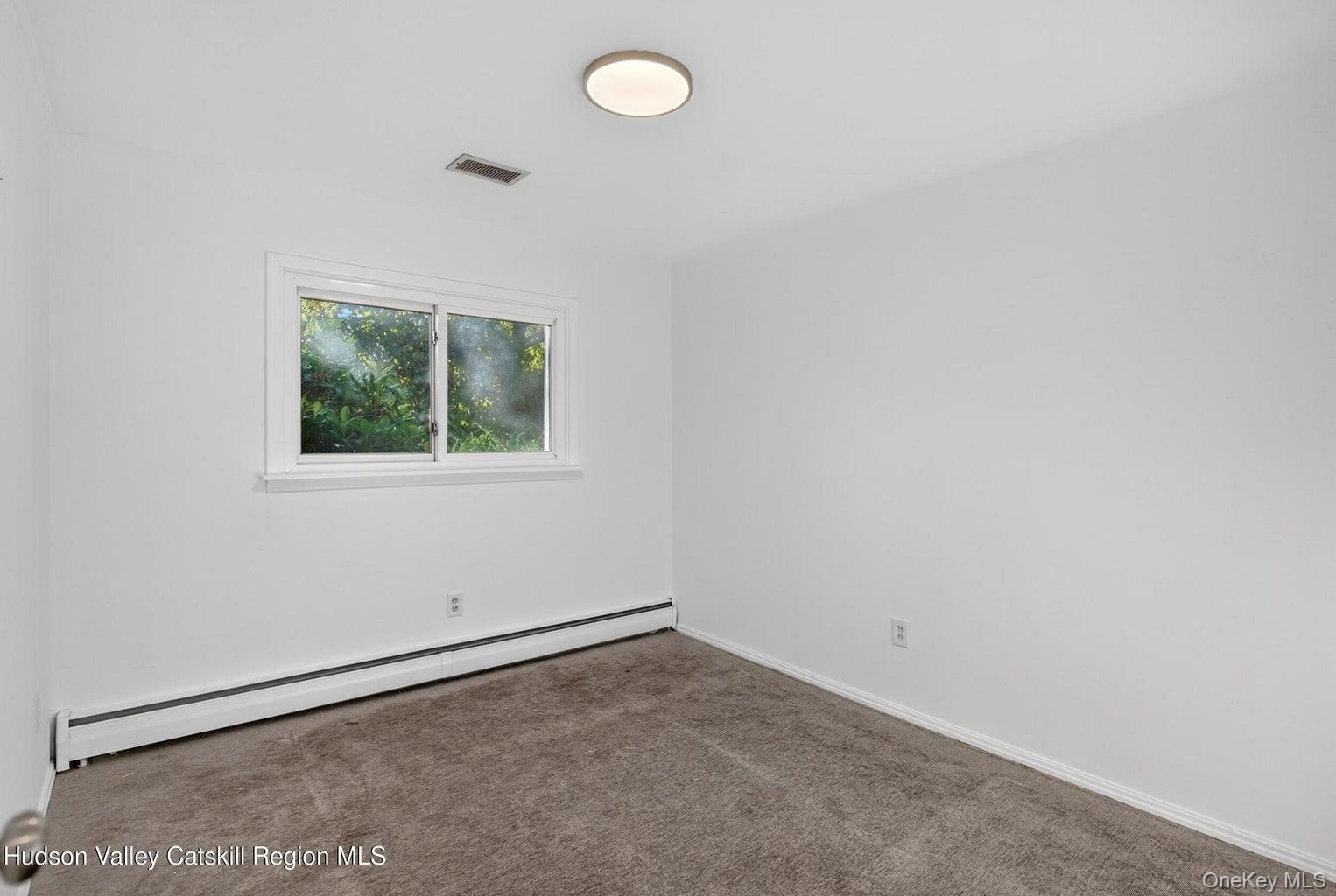 Single Family Ohioville  Ulster County, NY 12561, MLS-924780-22