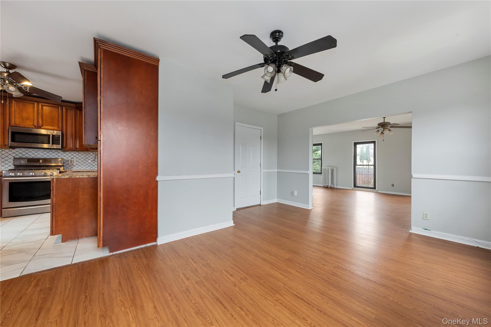 Single Family 35th  Queens, NY 11354, MLS-924781-18