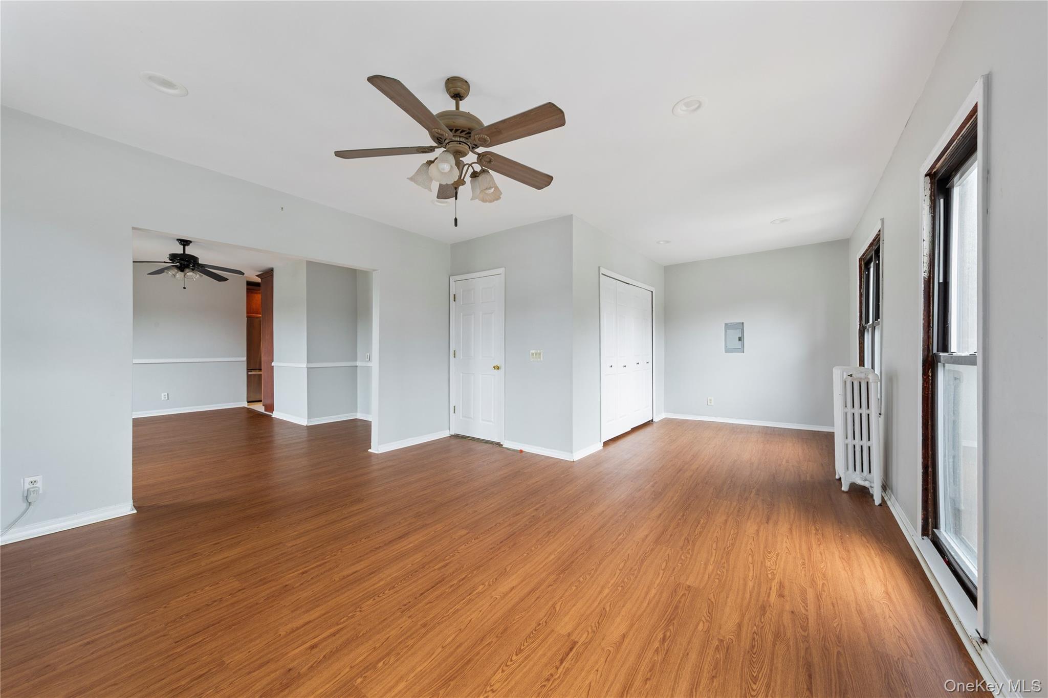 Single Family 35th  Queens, NY 11354, MLS-924781-19