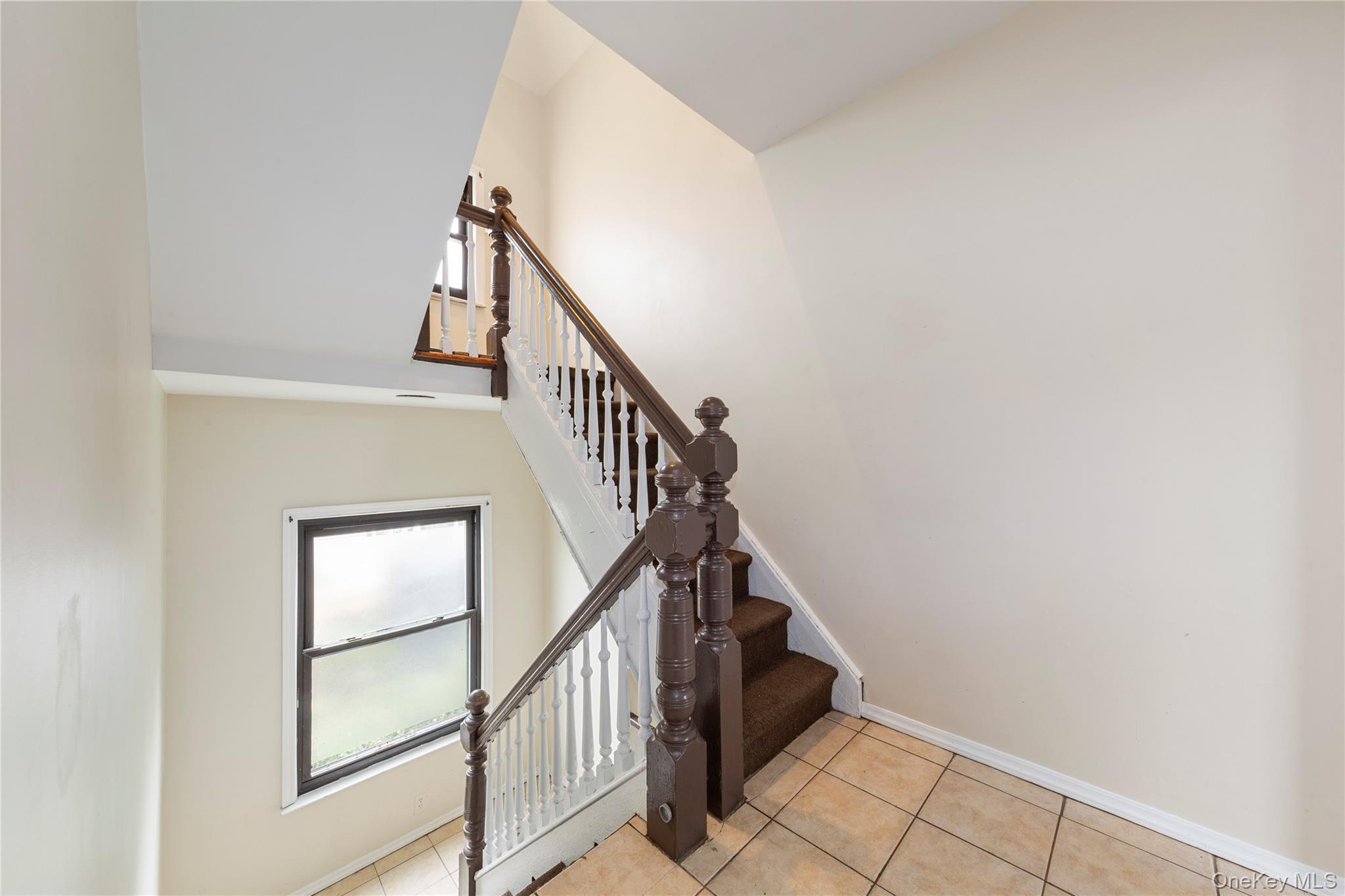 Single Family 35th  Queens, NY 11354, MLS-924781-21