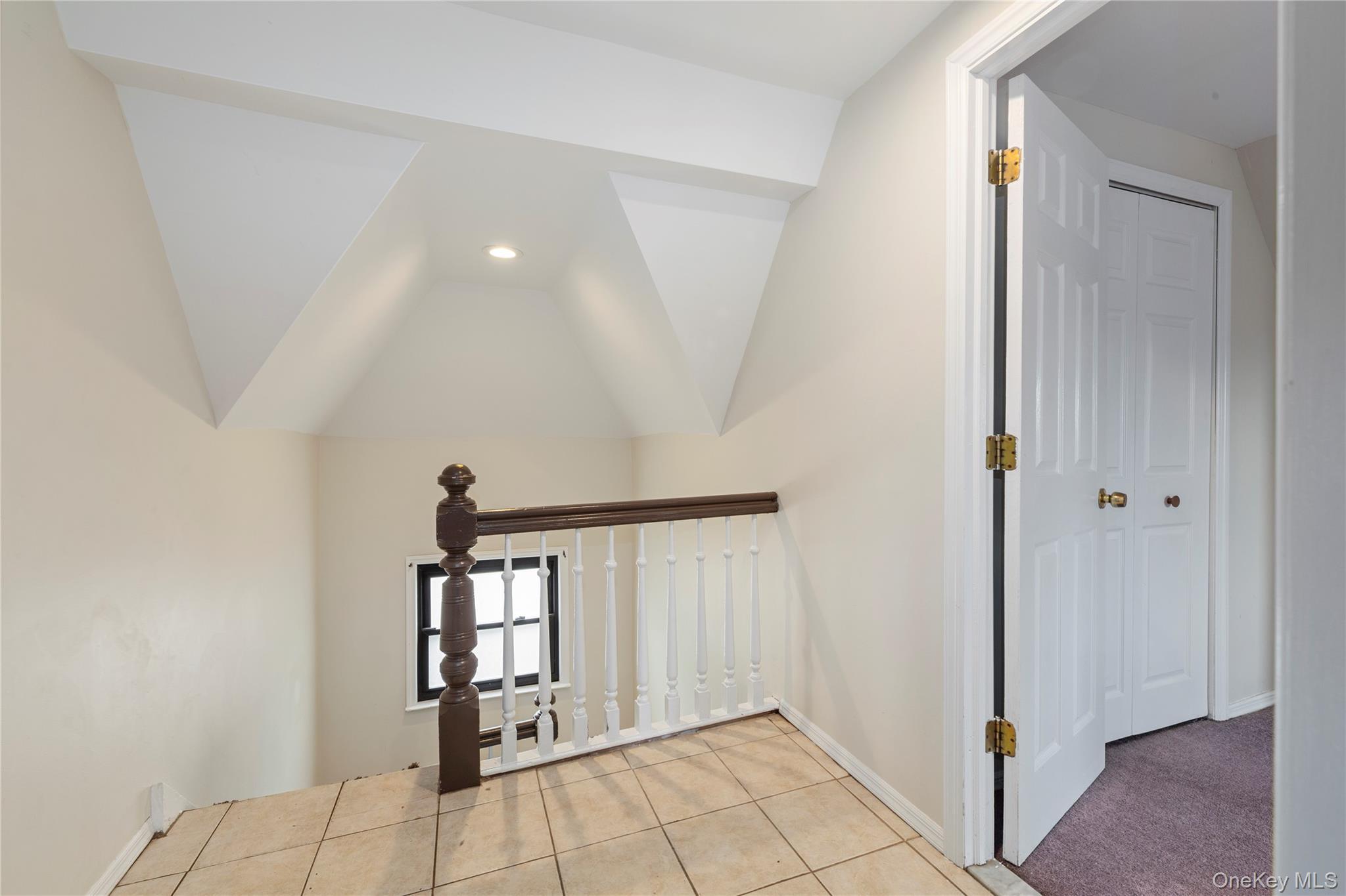 Single Family 35th  Queens, NY 11354, MLS-924781-25