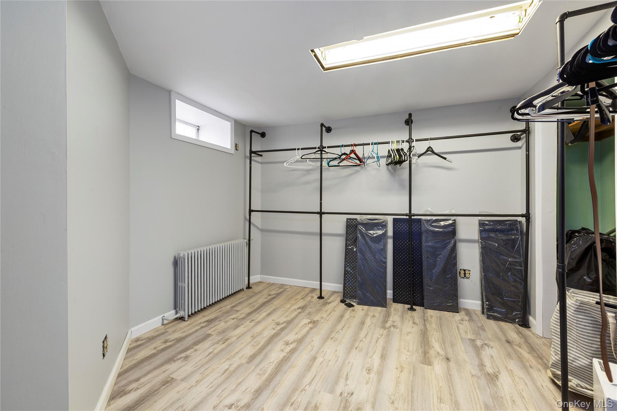 Single Family 35th  Queens, NY 11354, MLS-924781-26