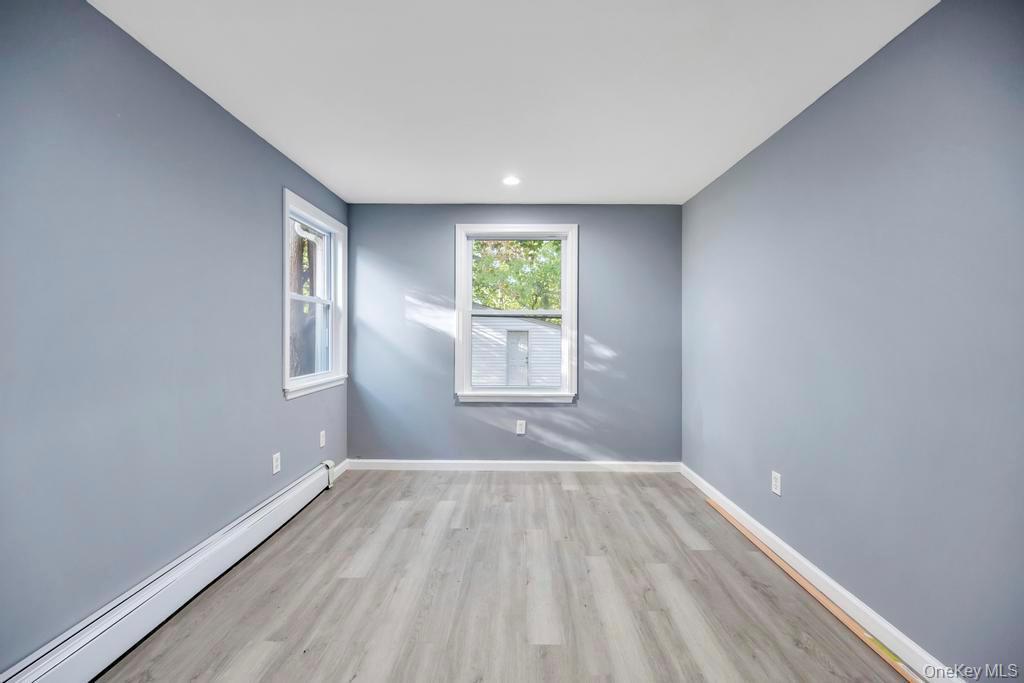 Single Family Elm Suffolk County, NY 11951, MLS-924799-27