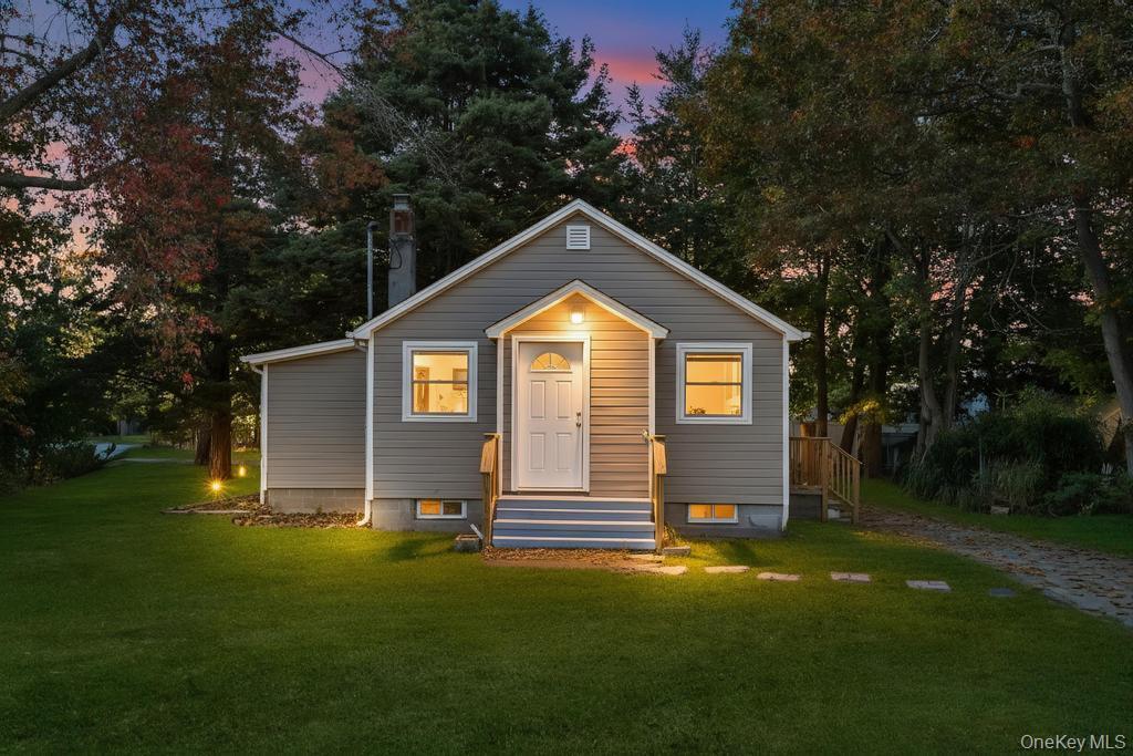 Single Family Elm Suffolk County, NY 11951, MLS-924799-4