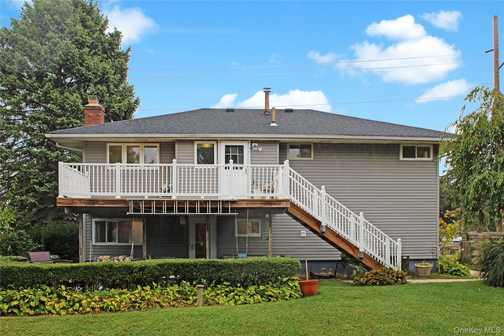 Single Family Carlls  Suffolk County, NY 11729, MLS-924804-3