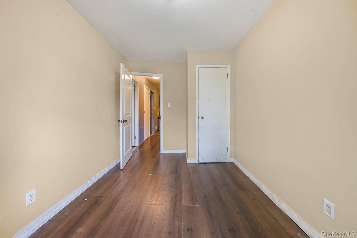 Single Family Springfield Queens, NY 11413, MLS-924808-10