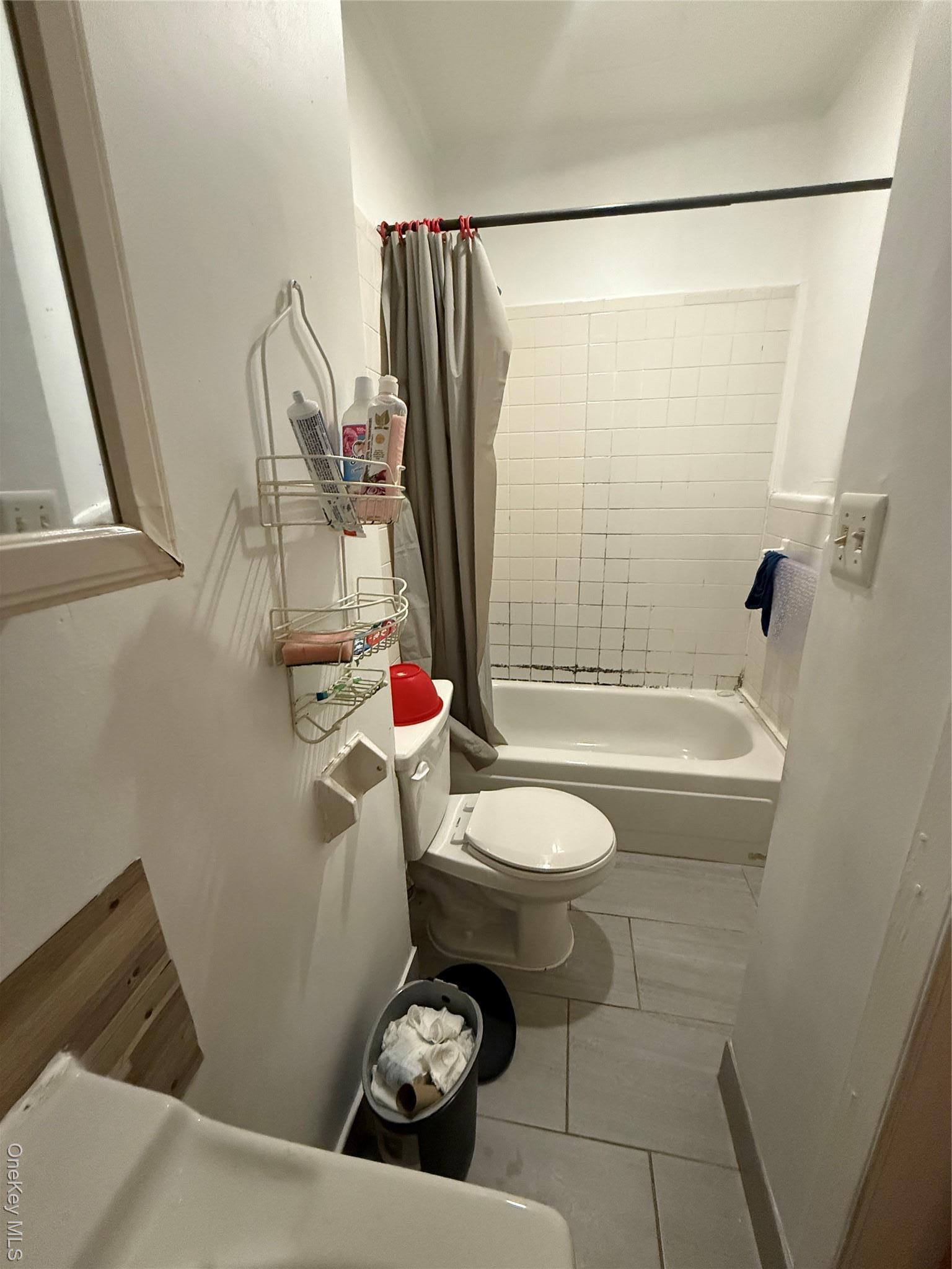 Single Family 88th Queens, NY 11421, MLS-924811-4